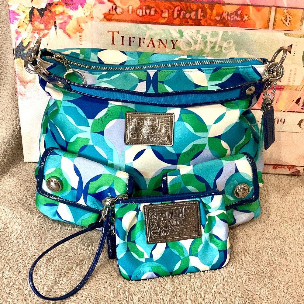 Coach Y2K Rare Poppy Kaleidoscope Matching Set Shoulder Bag Tote Hobo & Wristlet